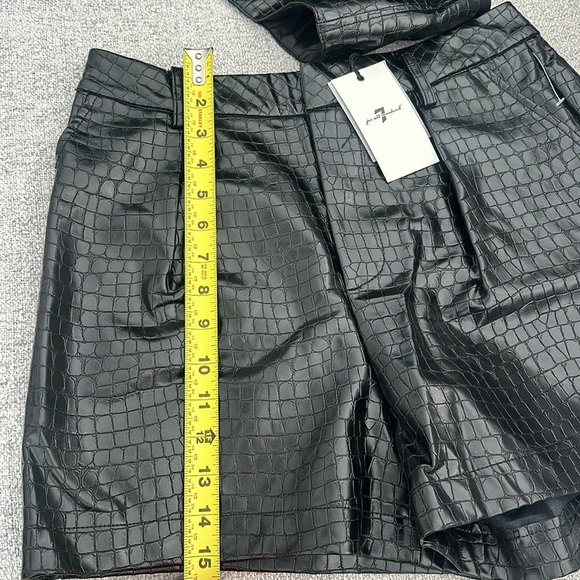7 For All Mankind Croc Embossed Faux Leather 2 Piece Short Set. - Picture 4 of 5